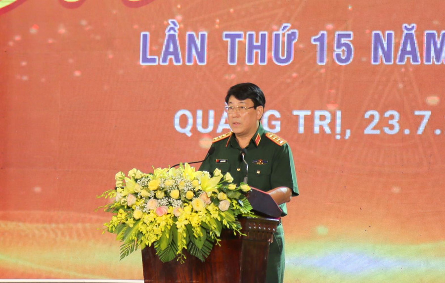 Đại tướng Lương Cường - Ủy viên Bộ Chính trị, Chủ nhiệm Tổng cục Chính trị Quân đội nhân dân phát biểu tại buổi lễ. Đại tướng Lương Cường - Ủy viên Bộ Chính trị, Chủ nhiệm Tổng cục Chính trị Quân đội nhân dân phát biểu tại buổi lễ.