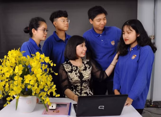 Làm công tác chủ nhiệm luôn phải vận dụng linh hoạt tổng hợp các kỹ năng. Ảnh: Internet