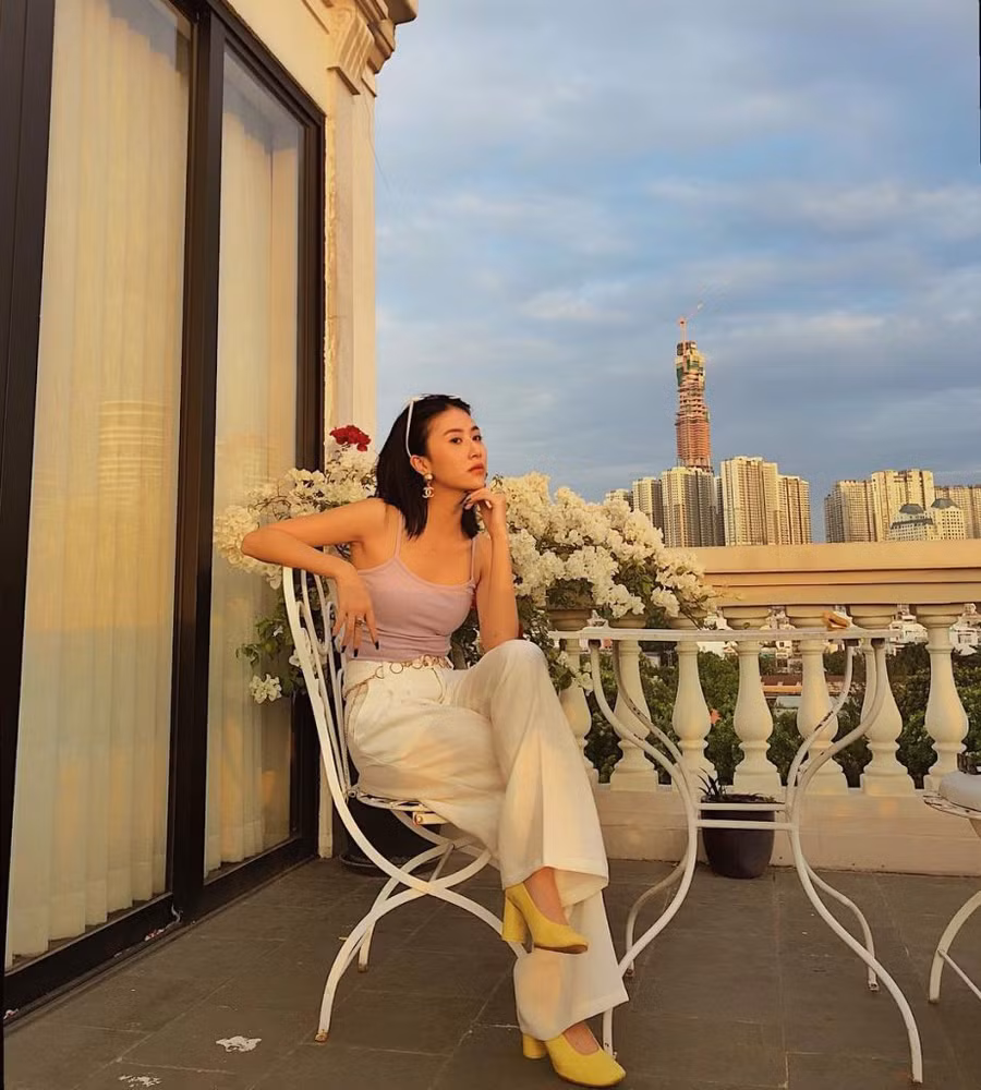 8 cách tạo dáng chụp ảnh không thể bỏ qua khi đi du lịch - Ảnh 7.