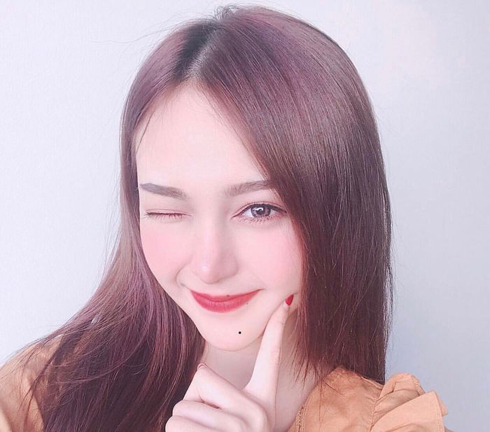 5 nốt ruồi phúc đức trên gương mặt, ai sở hữu thì một đời may mắn, thăng hoa phát tài - Ảnh 2. 5 nốt ruồi phúc đức trên gương mặt, ai sở hữu thì một đời may mắn, thăng hoa phát tài - Ảnh 2.