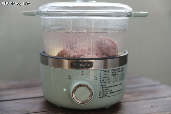 Nấu nước lẩu bằng cách này, nhúng gì cũng ngon, Tết vui sum họp - Ảnh 7. Nấu nước lẩu bằng cách này, nhúng gì cũng ngon, Tết vui sum họp - Ảnh 7.