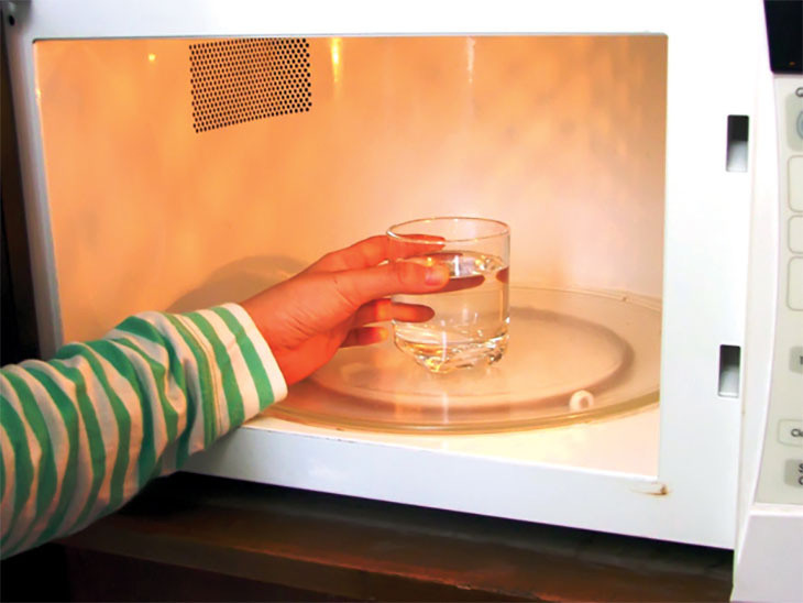 Tuyệt đối không hâm nóng thịt gà bằng lò vi sóng, lý do sẽ khiến bạn phải rùng mình - Ảnh 8. Tuyệt đối không hâm nóng thịt gà bằng lò vi sóng, lý do sẽ khiến bạn phải rùng mình - Ảnh 8.