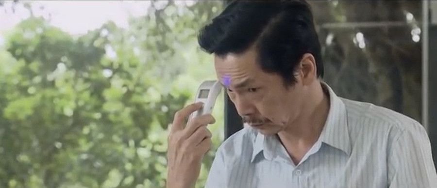 Những sự trùng hợp khó lí giải giữa vai diễn trên phim ảnh với đời thực - Ảnh 1.