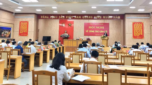 Quảng Ngãi có nữ Bí thư Tỉnh ủy, Chủ tịch HĐND tỉnh đầu tiên ảnh 1