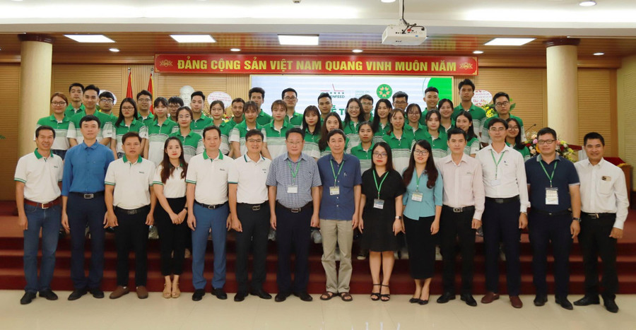 Lễ tổng kết chương trình liên kết đào tạo “Hạt giống tài năng” khóa I thành công tốt đẹp Lễ tổng kết chương trình liên kết đào tạo “Hạt giống tài năng” khóa I thành công tốt đẹp