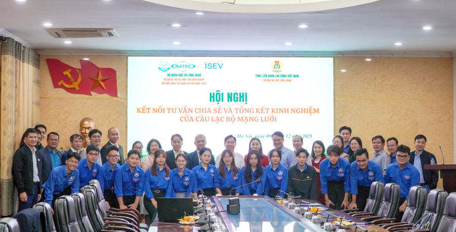 Hội nghị kết nối tư vấn, chia sẻ, tổng kết kinh nghiệm hoạt động mạng lưới hỗ trợ khởi nghiệp, đổi mới sáng tạo các cấp công đoàn diễn ra ngày 9/12. Hội nghị kết nối tư vấn, chia sẻ, tổng kết kinh nghiệm hoạt động mạng lưới hỗ trợ khởi nghiệp, đổi mới sáng tạo các cấp công đoàn diễn ra ngày 9/12.