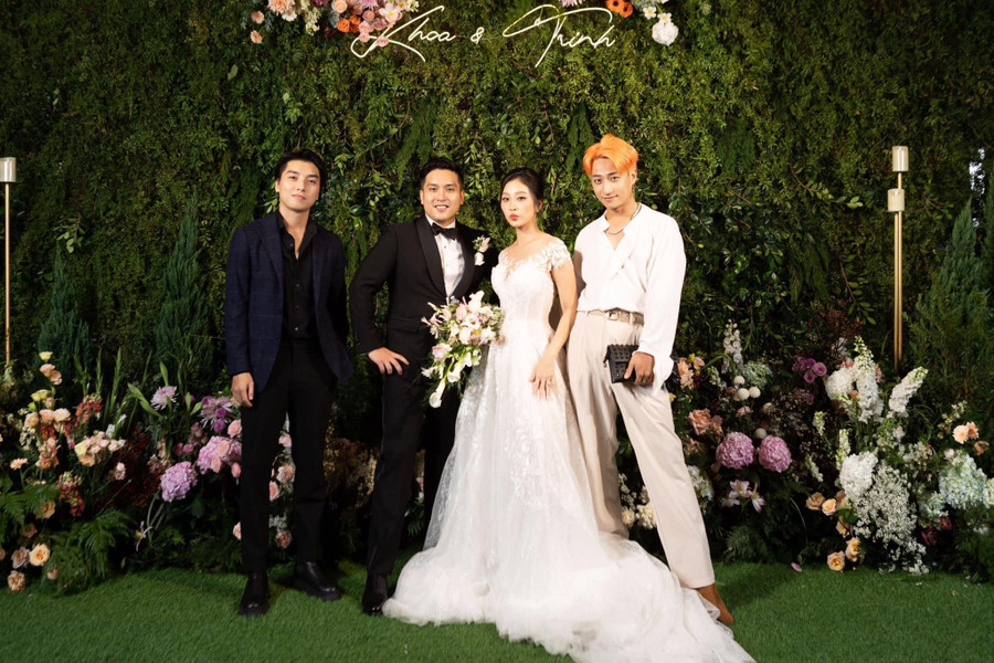 Ngọc Trai và Adam Lâm là bạn thân lâu năm của Liêu Hà Trinh.