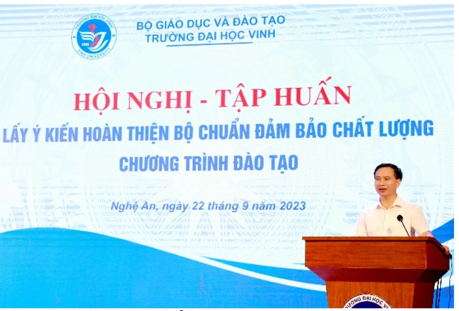 Hội nghị tập huấn lấy ý kiến hoàn thiện bộ chuẩn đảm bảo chất lượng chương trình đào tạo.