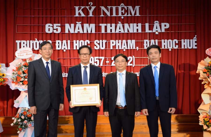 Trường ĐH Sư phạm (ĐH Huế) có nhiều thành tích trong đào tạo, nghiên cứu khoa học