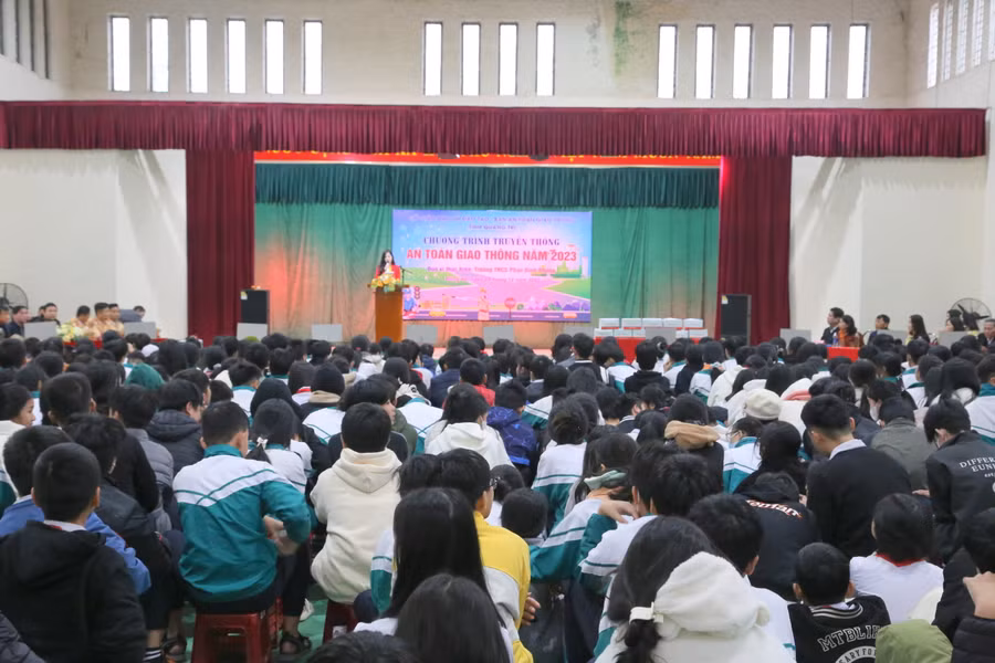 Chương trình truyền thông An toàn giao thông cho học sinh.