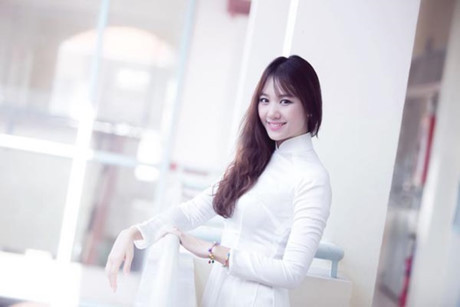 Bí quyết làm đẹp để trẻ mãi với thời gian của Hari Won - Ảnh 1 Bi quyet lam dep de tre mai voi thoi gian cua Hari Won - Anh 1