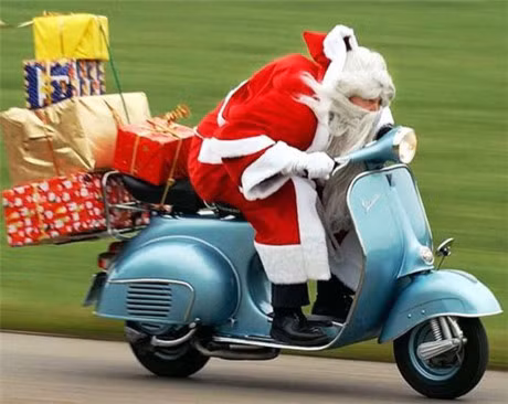 Giang sinh 2016: Muon kieu bien hinh doc dao cua ong gia Noel - Anh 2