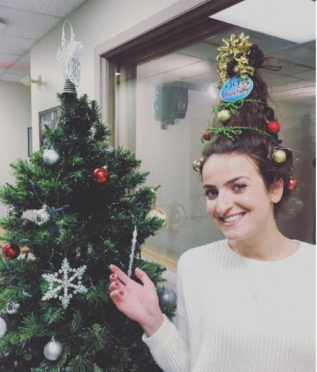 Thú vị và hài hước với kiểu tóc cây thông Noel - Ảnh 8 Thu vi va hai huoc voi kieu toc cay thong Noel - Anh 8
