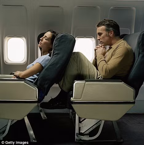 Nghiên cứu mới về Hội chứng sợ đi máy bay