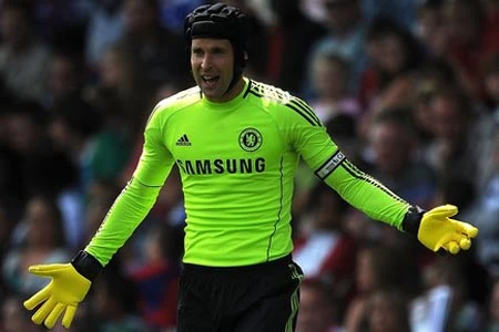 Petr Cech phủ nhận tin đồn đến Real Madrid