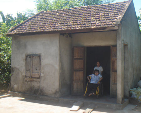 Đâu là tương lai của Vọng, và cả người mẹ cơ cực nữa nếu em không được tiếp tục đi học? Đâu là tương lai của Vọng, và cả người mẹ cơ cực nữa nếu em không được tiếp tục đi học