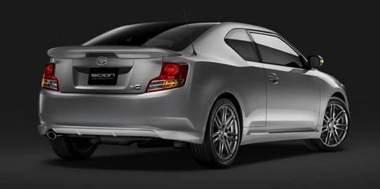 2011 Scion tC - mạnh mẽ hơn, hấp dẫn hơn