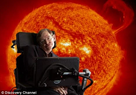 Stephen Hawking: Nếu không muốn tuyệt chủng, phải sớm đi khỏi Trái đất