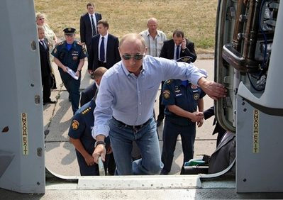 Thủ tướng Nga đã đích thân lên máy bay