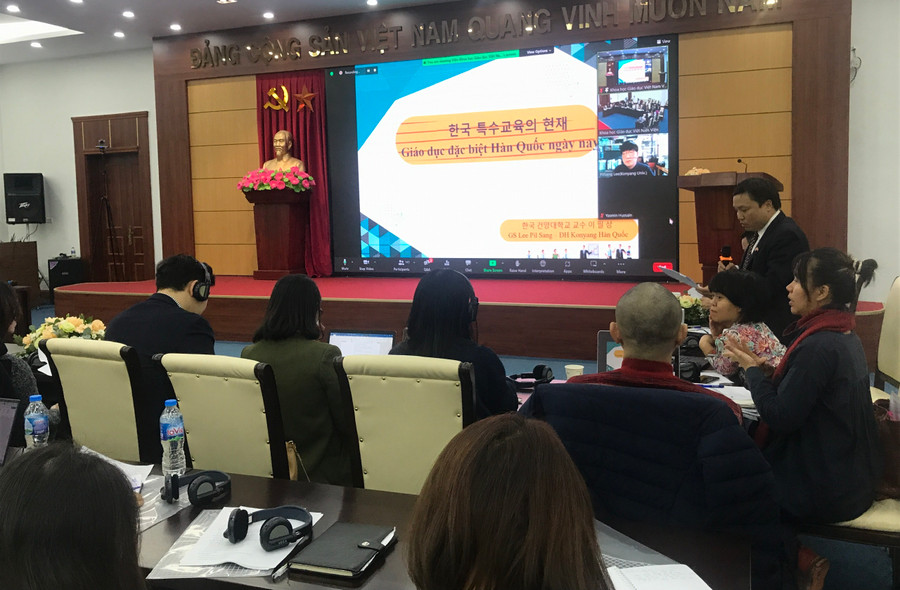 Các đại biểu tham dự Hội thảo. Các đại biểu tham dự Hội thảo.