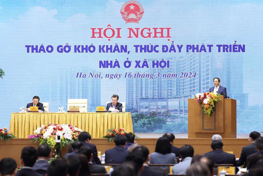 Thủ tướng Phạm Minh Chính chủ trì Hội nghị tháo gỡ khó khăn, thúc đẩy phát triển nhà ở xã hội. Ảnh: Dương Giang/TTXVN Thủ tướng Phạm Minh Chính chủ trì Hội nghị tháo gỡ khó khăn, thúc đẩy phát triển nhà ở xã hội. Ảnh: Dương Giang/TTXVN