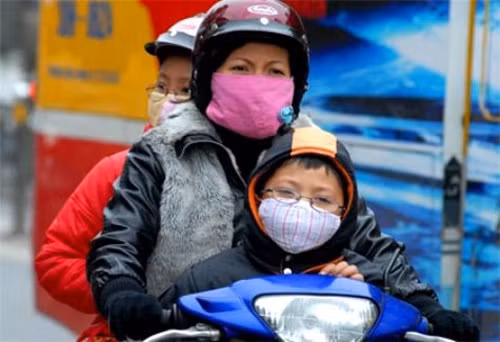 Khi nào không nên cho trẻ ra ngoài trời lạnh