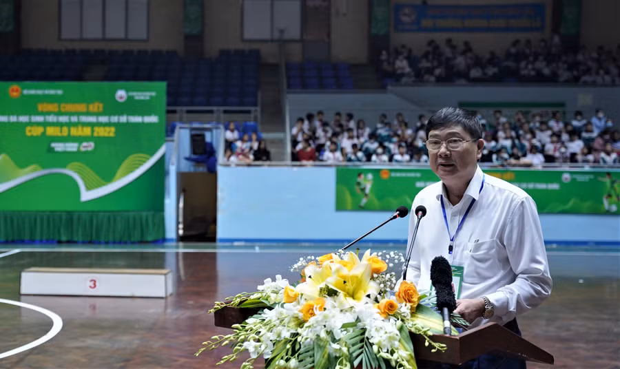 Ông Phạm Đăng Khoa - Tỉnh uỷ viên, Giám đốc Sở GD&amp;ĐT Đắk Lắk, Phó trưởng ban Thường trực Ban tổ chức giải phát biểu bế mạc.