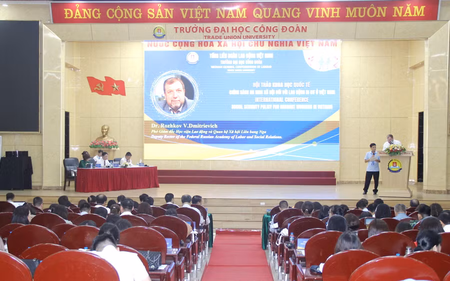 Toàn cảnh hội thảo. Toàn cảnh hội thảo.