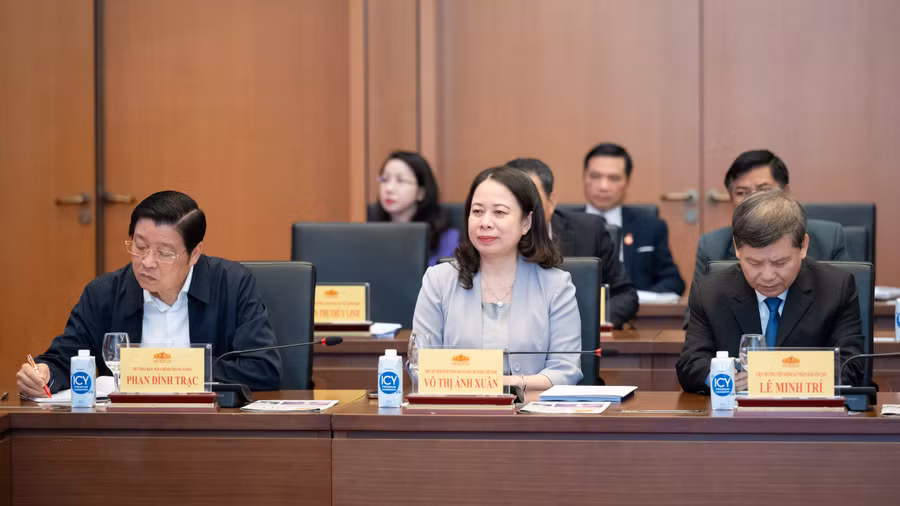 Các đại biểu tham dự Hội nghị.