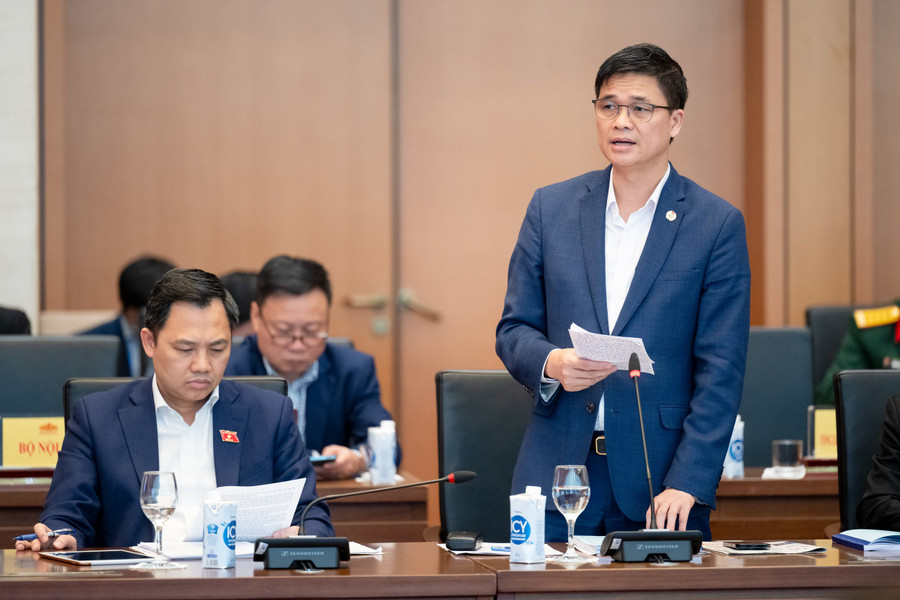 Ông Ngọ Duy Hiểu phát biểu tại hội nghị.