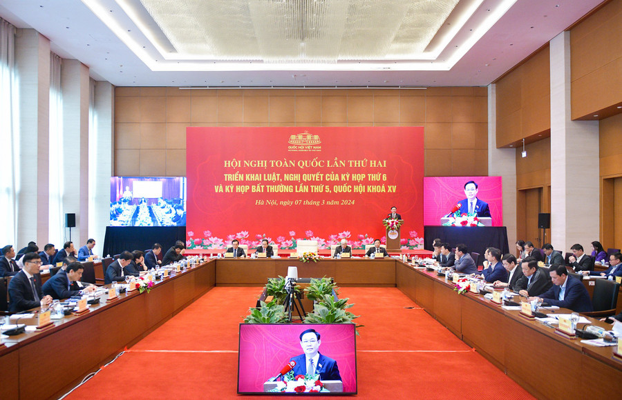 Toàn cảnh hội nghị. Toàn cảnh hội nghị.