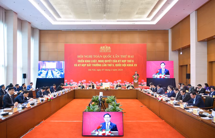 Toàn cảnh hội nghị.