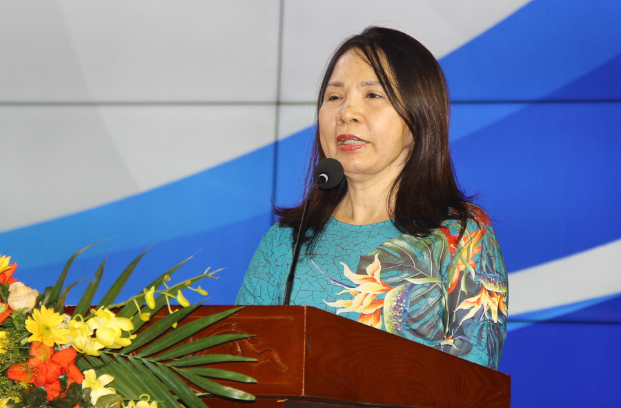 PGS.TS Nguyễn Phương Nga phát biểu tại buổi lễ. PGS.TS Nguyễn Phương Nga phát biểu tại buổi lễ.