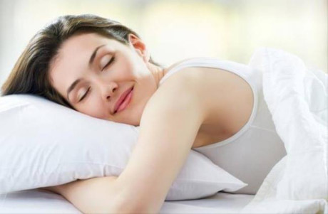 Đừng phàn nàn khi các cô gái ngủ nướng, phụ nữ cần ngủ nhiều hơn đàn ông đấy - Ảnh 1 Dung phan nan khi cac co gai ngu nuong, phu nu can ngu nhieu hon dan ong day - Anh 1