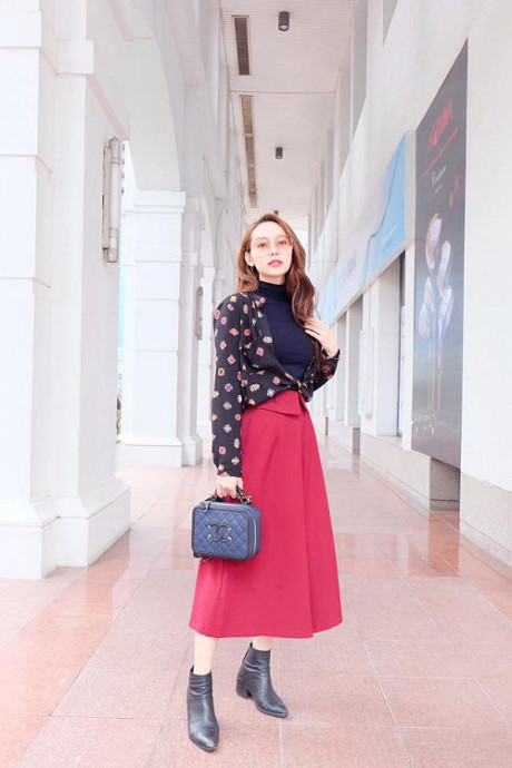 Ngày đầu năm, sao Việt khoe style gì khi ra phố? - Ảnh 1 Ngay dau nam, sao Viet khoe style gi khi ra pho? - Anh 1