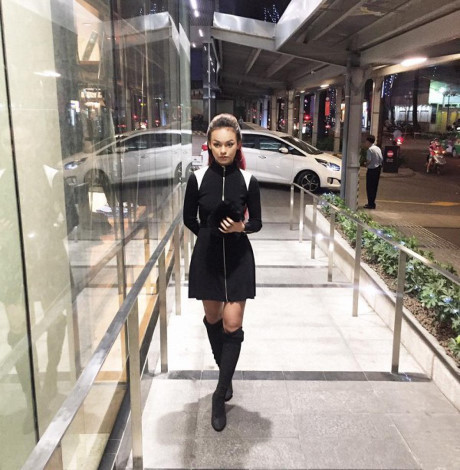 Ngày đầu năm, sao Việt khoe style gì khi ra phố? - Ảnh 5 Ngay dau nam, sao Viet khoe style gi khi ra pho? - Anh 5