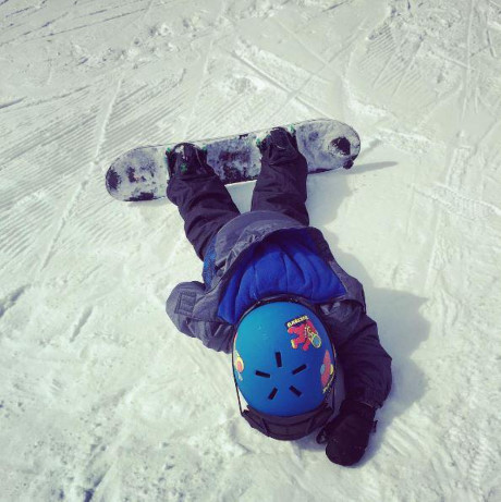 Nghin le mot ly do khoc loc, an va vo ly cua tre con - Anh 6