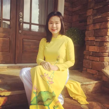 Nu sinh goc Viet vao DH Harvard nho bai luan ve... ao nguc! - Anh 1