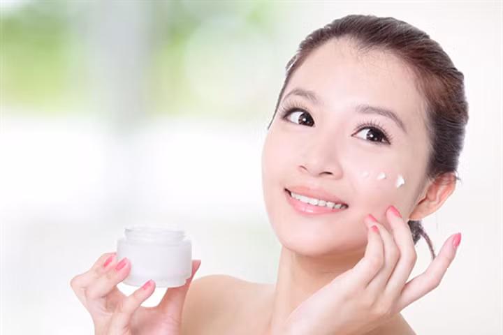 10 lưu ý chăm sóc da phụ nữ 30 không nên bỏ qua