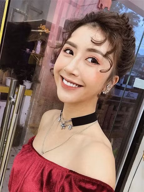 Chan de toc mai thua Hariwon la lam voi toc 