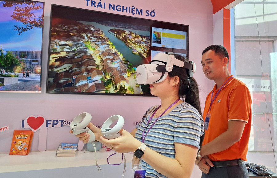 Nhiều trải nghiệm số được người dân Huế quan tâm. Nhiều trải nghiệm số được người dân Huế quan tâm.