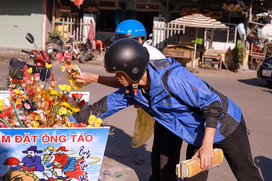 Thời gian cúng ông Táo thường bắt đầu từ rạng sáng cho đến 12h trưa ngày 23 tháng Chạp.