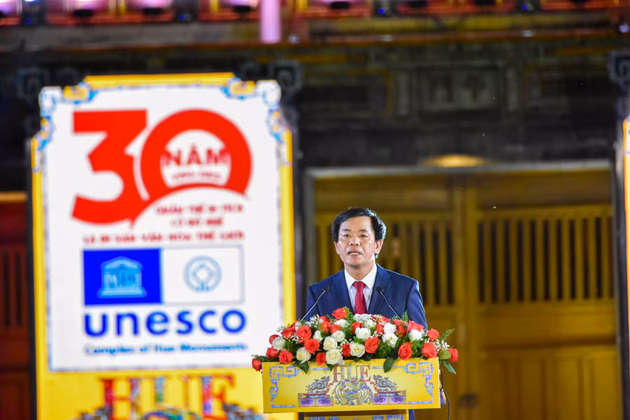 Ông Nguyễn Văn Phương – Chủ tịch UBND tỉnh Thừa Thiên – Huế phát biểu tại buổi lễ.