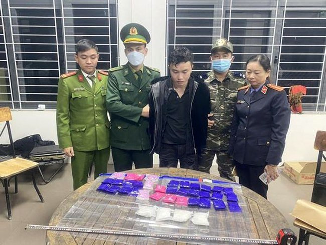 Đức tại thời điểm bị công an bắt giữ cuối năm 2022 (Ảnh: Công an tỉnh Thừa Thiên - Huế).