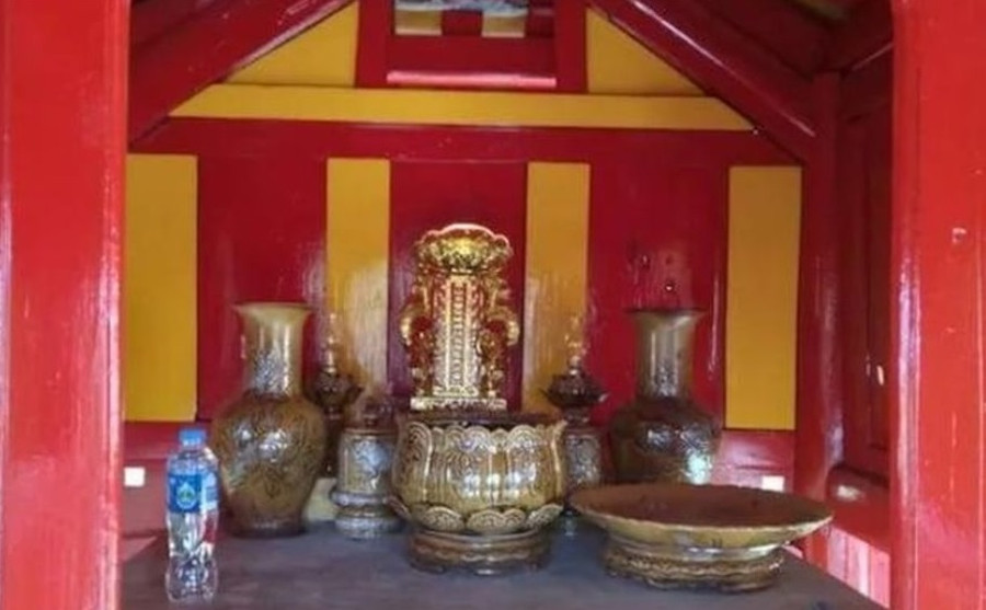 Bài vị vua Thái Đức mới được lập thờ từ tháng 5 Âm lịch tại Miếu Đôi (Ảnh: Đình Đính). Bài vị vua Thái Đức mới được lập thờ từ tháng 5 Âm lịch tại Miếu Đôi (Ảnh: Đình Đính).