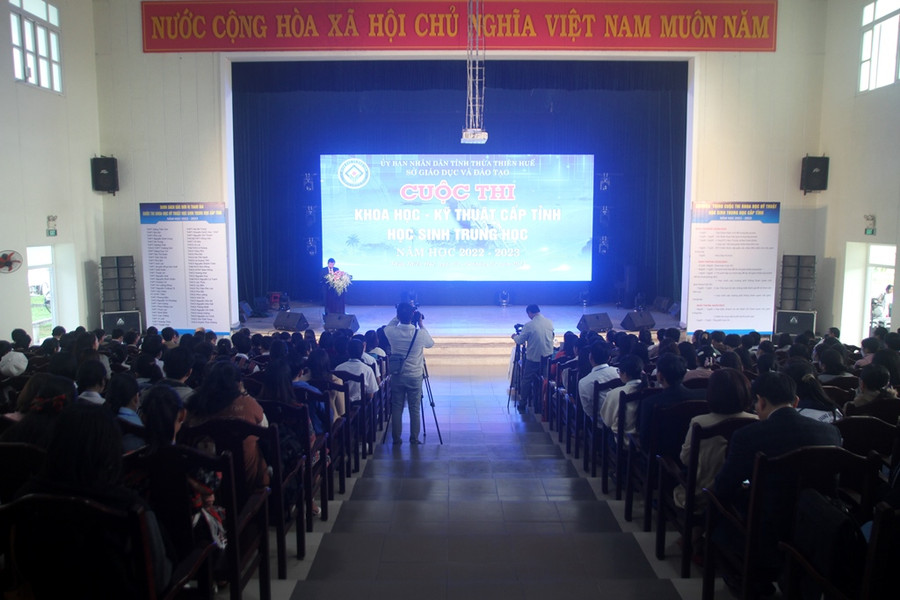 Khai mạc vòng chung khảo cuộc thi Khoa học – Kỹ thuật dành cho học sinh Trung học tỉnh Thừa Thiên - Huế năm học 2022-2023.
