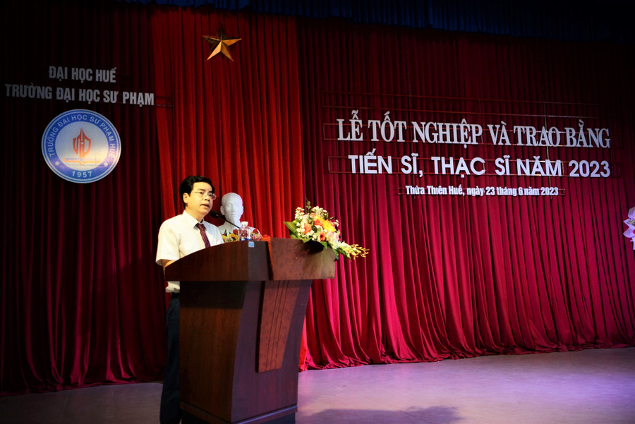 PGS. TS Nguyễn Thành Nhân - Phó Hiệu trưởng Trường ĐH Sư phạm chia sẻ tại buổi lễ.