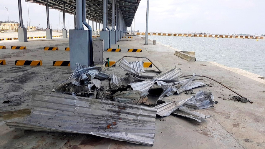 Một số hạng mục vẫn còn dang dở tại dự án Cảng cá Thuận An. Một số hạng mục vẫn còn dang dở tại dự án Cảng cá Thuận An.