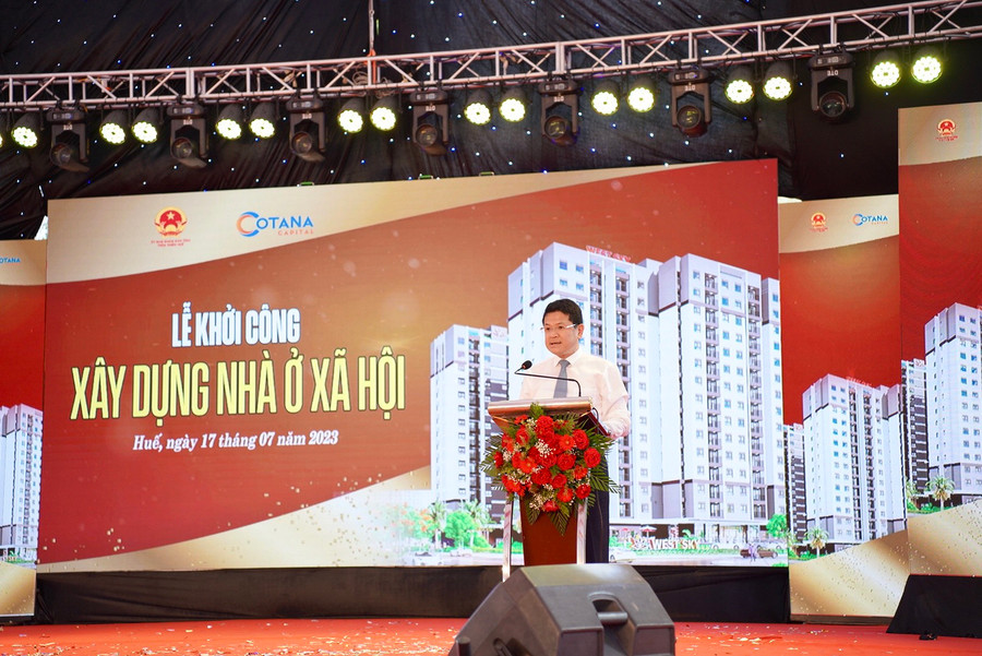 Ông Hoàng Hải Minh, Phó Chủ tịch UBND tỉnh Thừa Thiên - Huế, phát biểu tại lễ khởi công. Ông Hoàng Hải Minh, Phó Chủ tịch UBND tỉnh Thừa Thiên - Huế, phát biểu tại lễ khởi công.