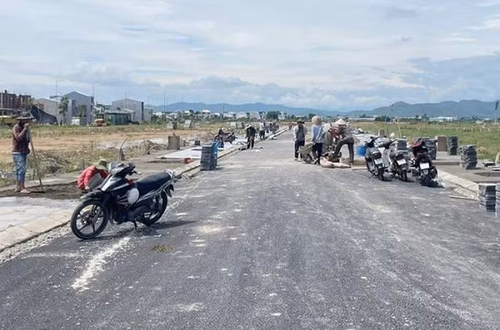 Dự án trọng điểm khu tái định cư Bắc Hương Sơ, TP Huế đang bị trộm cắp các vật tư, thiết bị (Ảnh: A.K).